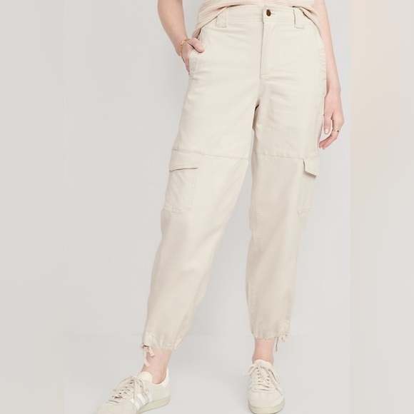 NWT Old Navy Balloon Cargo - Picture 1 of 4